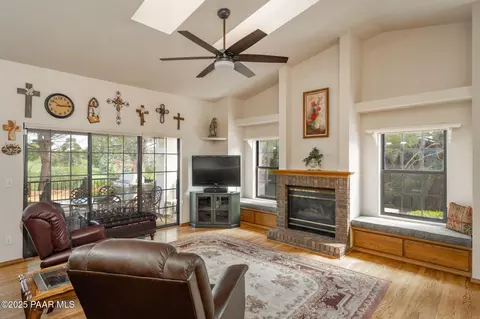 11452 E Turquoise Cir, Dewey, AZ 86327 photo 9