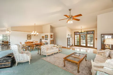 11452 E Turquoise Cir, Dewey, AZ 86327 photo 6