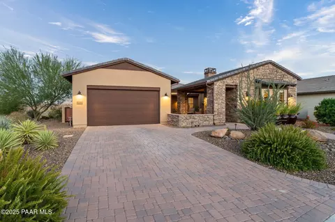4281 Leaf Spring Dr, Wickenburg, AZ 85390