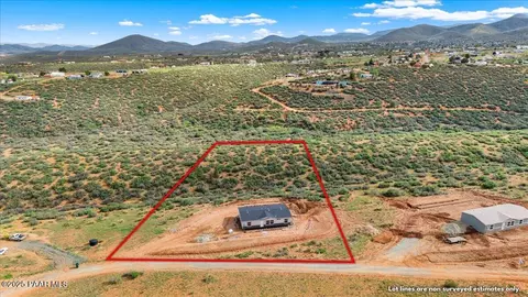 9855 E Ringold Rd, Dewey-humboldt, AZ 86327