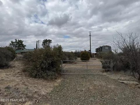 20546 E Antelope Rd, Mayer, AZ 86333 photo 4
