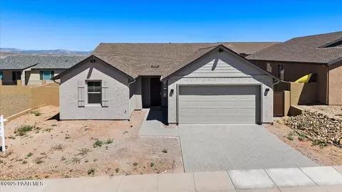 371 Malachite Dr, Clarkdale, AZ 86324