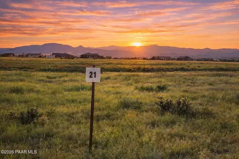 9302 N Feather Trace Rd, Prescott Valley, AZ 86315
