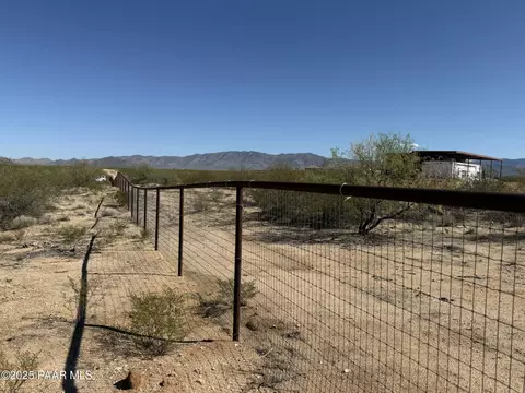 Xx00 W Saguaro Hill Trail, Congress, AZ 85332