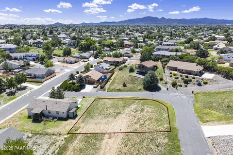 5575 N Magpie Dr, Prescott Valley, AZ 86314