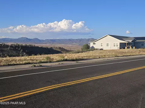 10774 E Old Black Canyon Hwy, Dewey-humboldt, AZ 86327