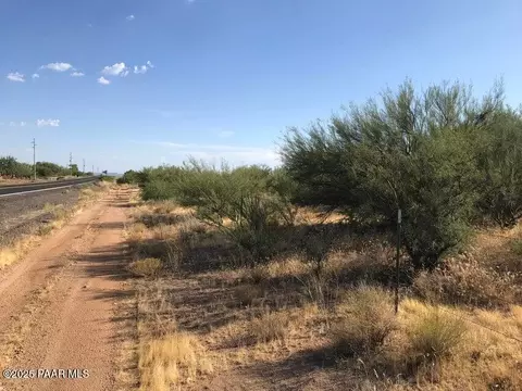 29670 S State Route 89, Congress, AZ 85332