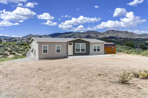 10845 E Janet Way, Dewey-humboldt, AZ 86327