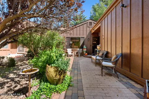 242 Mahogany Ln, Prescott, AZ 86303