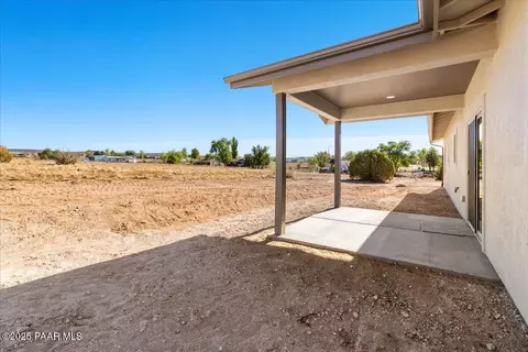 Exterior - 504 E Ocotillo Ln, Paulden, AZ 86334 photo 2 of 5