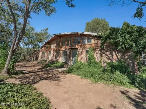 14050 E Ridge Way, Dewey-humboldt, AZ 86327