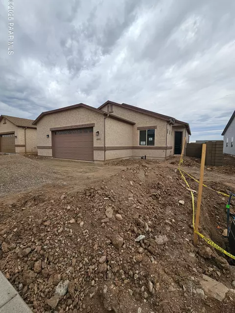 6892 E Kasper Ct, Prescott Valley, AZ 86314