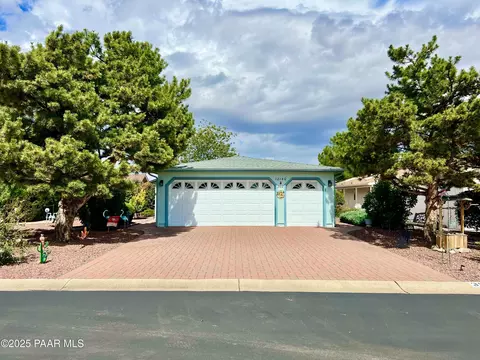 12140 E Peppertree Way, Dewey, AZ 86327