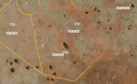 32208 W Corona Way, Seligman, AZ 86337