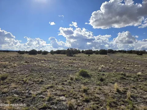 280 Tanner Rd # A, Ash Fork, AZ 86320 photo 2