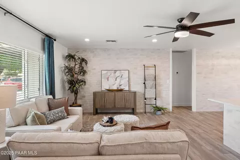 1810 E Auburn Dr, Tempe, AZ 85283 photo 10
