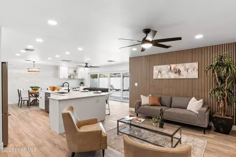 1810 E Auburn Dr, Tempe, AZ 85283 photo 9