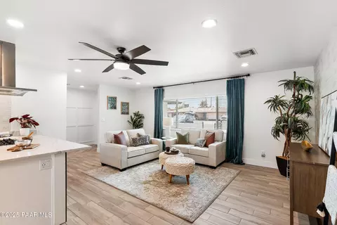 1810 E Auburn Dr, Tempe, AZ 85283 photo 12