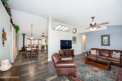 10784 E Oxbow Dr, Dewey, AZ 86327 photo 4