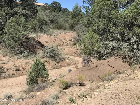 17570 S Oak Dr, Peeples Valley, AZ 86332 photo 10
