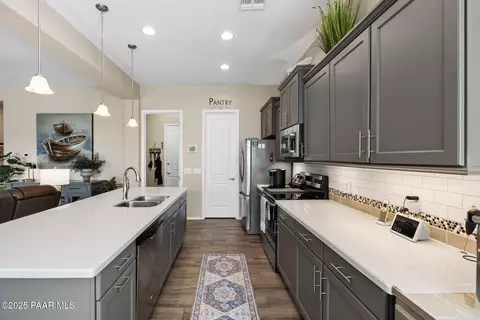 Kitchen - 12925 E Vega St, Dewey, AZ 86327 photo 2 of 2