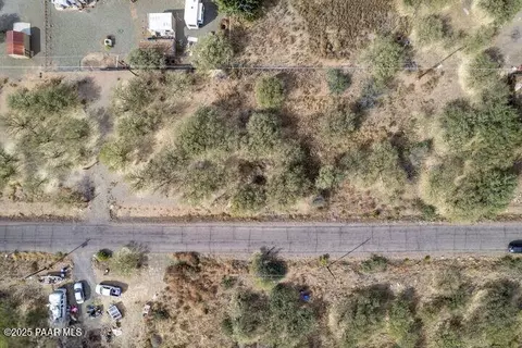 20872 E Cortez Rd, Mayer, AZ 86333 photo 3