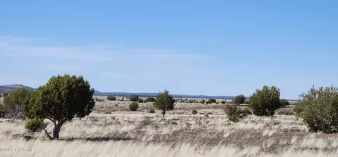 644 Cortez Ranch Rd, Ash Fork, AZ 86320 photo 4