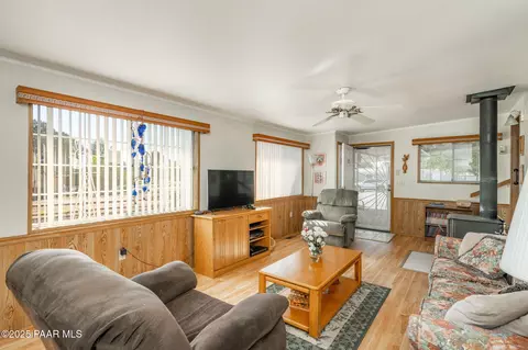 20654 E Mingus Dr, Mayer, AZ 86333 photo 3