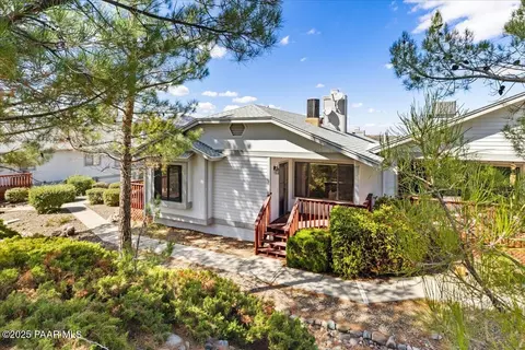 3089 Peaks View Ln #6E, Prescott, AZ 86301
