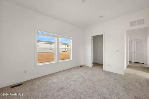 39 E Abra Rd, Paulden, AZ 86334 photo 11