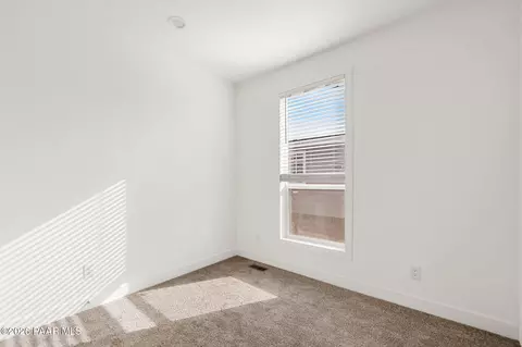 39 E Abra Rd, Paulden, AZ 86334 photo 14