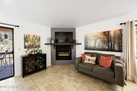 Living - 914 Old Stage Rd, Prescott, AZ 86303 photo 1 of 3