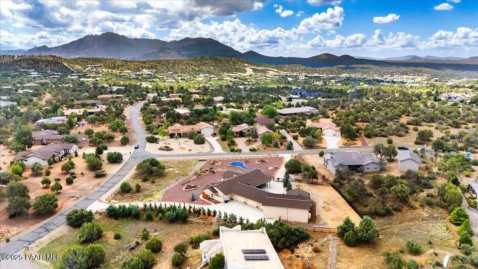 5540 W Deer Spring Pl, Prescott, AZ 86305 | MLS# 1076945 | 46 Photos ...