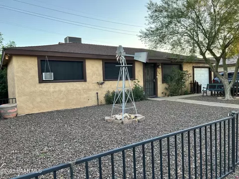 3139 W Windrose Dr, Phoenix, AZ 85029