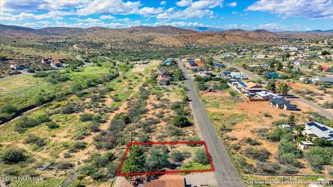 20241 E Lakeside Rd, Mayer, AZ 86333 photo 3