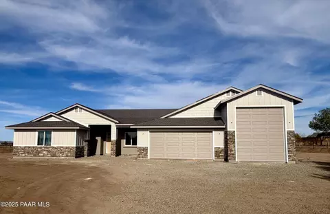 764 W Road 1 N, Chino Valley, AZ 86323
