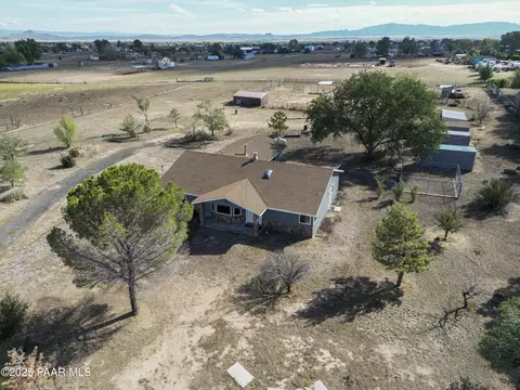 695 S Mountain View Rd, Chino Valley, AZ 86323