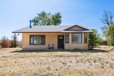 2610 N Yuma Dr, Chino Valley, AZ 86323