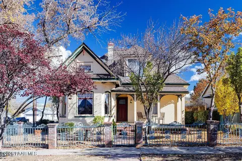 337 N Mount Vernon Ave, Prescott, AZ 86301