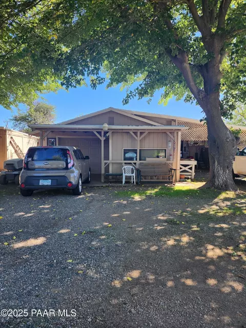 20413 E Cordes Cir E, Mayer, AZ 86333 photo 11
