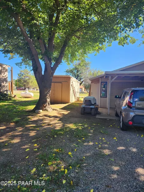 20413 E Cordes Cir E, Mayer, AZ 86333 photo 12