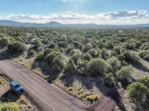 7354 N Apache Ave, Williams, AZ 86046