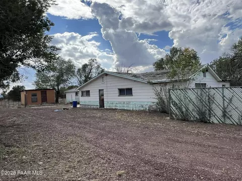 46625 N Jackrabbit Cir, Ash Fork, AZ 86320 photo 2