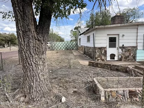 46625 N Jackrabbit Cir, Ash Fork, AZ 86320 photo 5