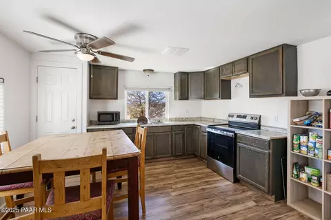 494 E Van Haven Rd, Paulden, AZ 86334 photo 11