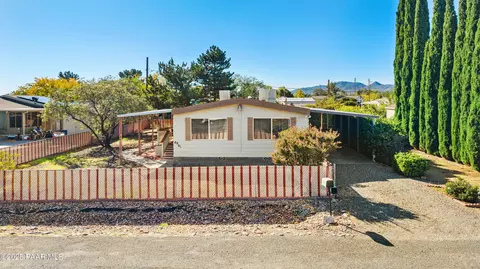 8861 E Raven Ct, Prescott Valley, AZ 86314
