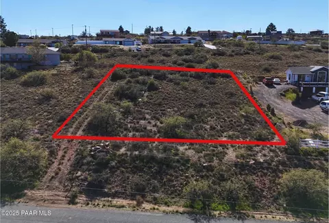 20285 E Fremont Dr, Mayer, AZ 86333