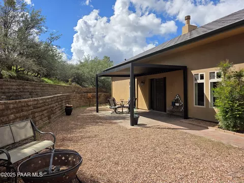 17180 W Model Creek Rd, Kirkland, AZ 86332