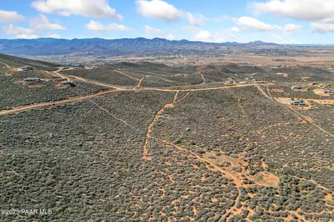 1105 S Grant Woods Pkwy, Dewey-humboldt, AZ 86327