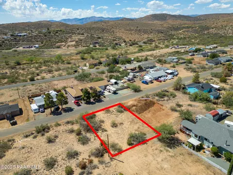 20174 E Antelope Rd, Mayer, AZ 86333 photo 2